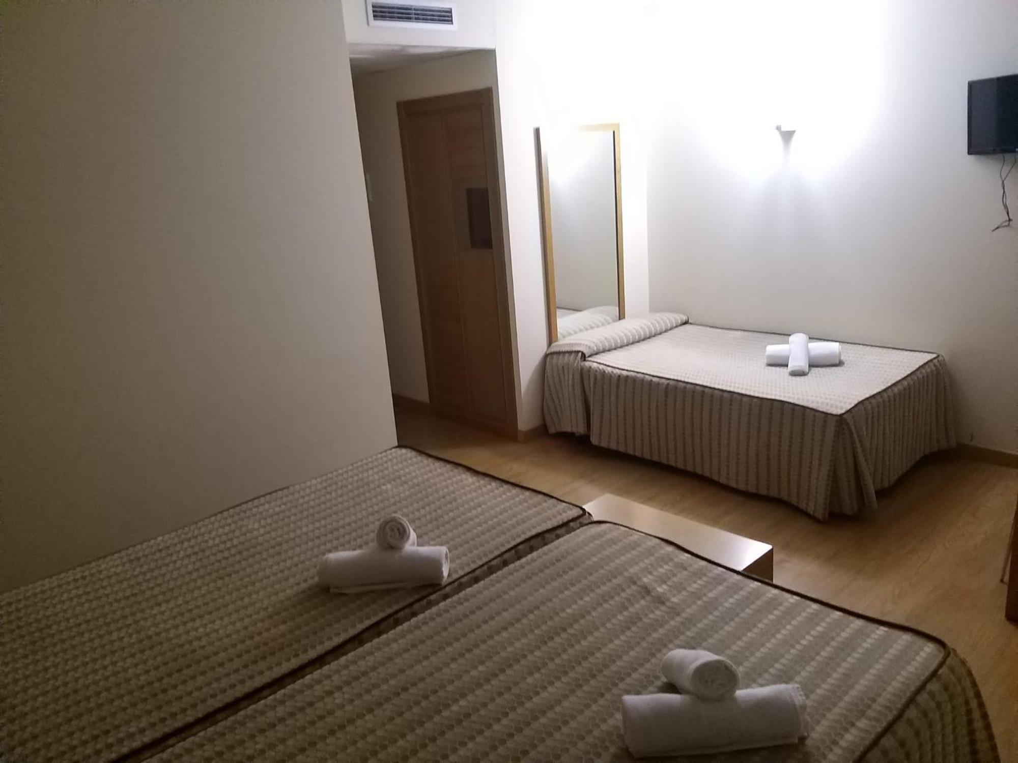Hotel Condes De Lemos Espana Monforte De Lemos Zewnętrze zdjęcie