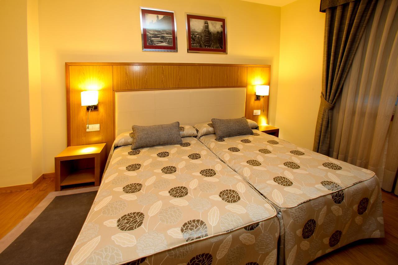 Hotel Condes De Lemos Espana Monforte De Lemos Zewnętrze zdjęcie